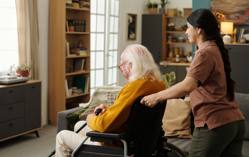 Spouses and Adult Children Assist Older Veterans